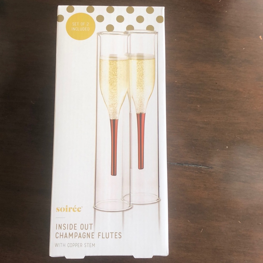 Soirée inside out glass champagne flutes (2) New